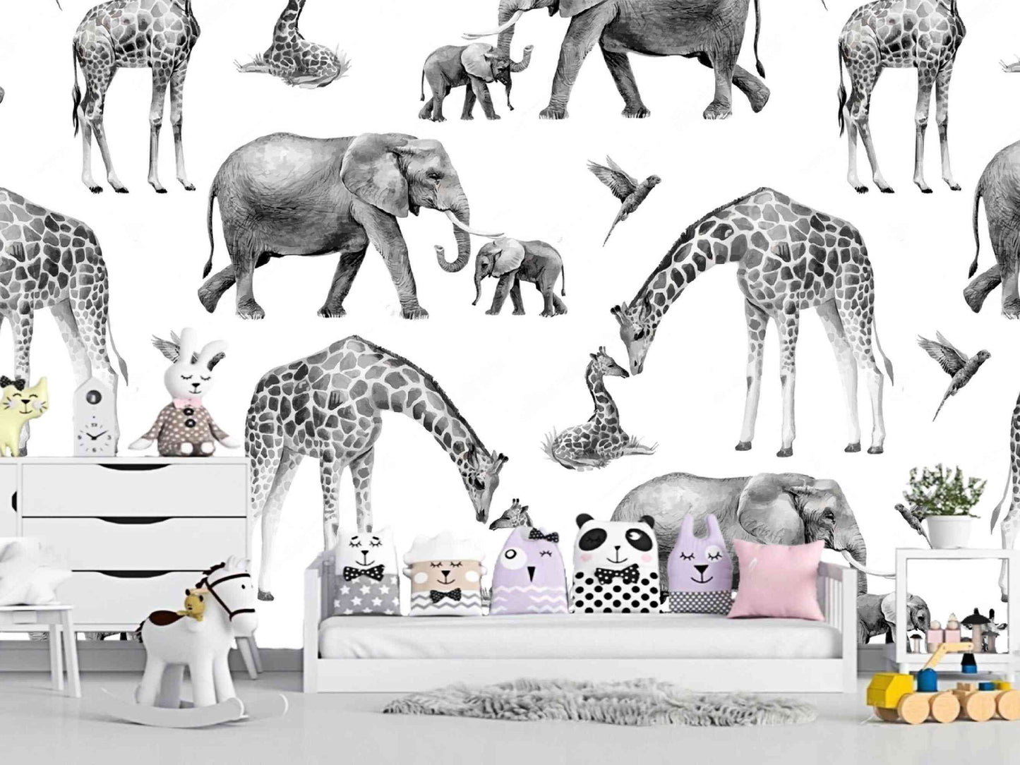 Elephant and Giraffe Kids Wallpaper - Safari Nursery